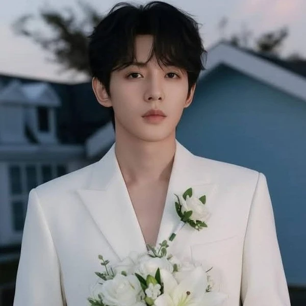 Popular photo full of fans’ love for Deng Wei