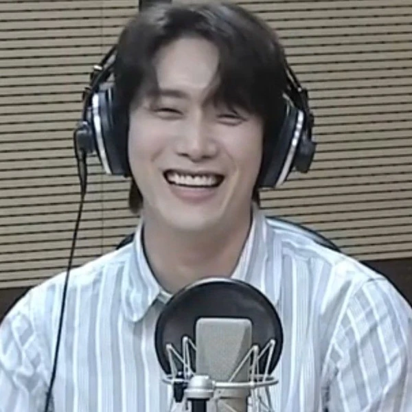 今天最受喜愛的Choi Woojin模樣