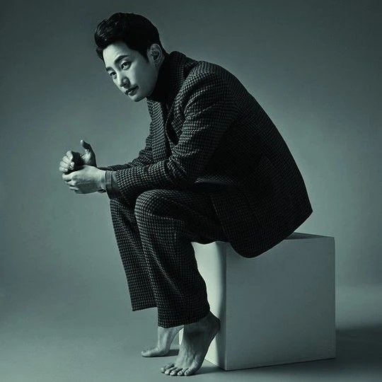 Popular photo full of fans’ love for Park Sihoo