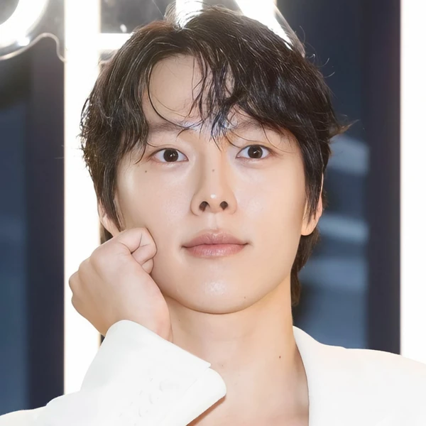 Popular photo full of fans’ love for Jang Kiyong