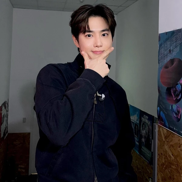 今天最受喜愛的Suho模樣