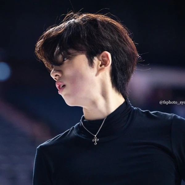 Top moment of Cha Junhwan selected by the fandom