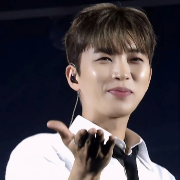 The most loved look of Lim Youngwoong today