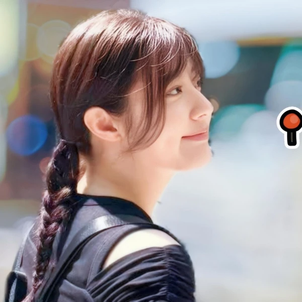 Popular photo full of fans’ love for Nam Jihyeon