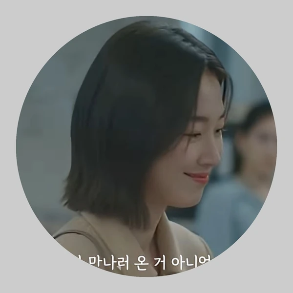 Popular photo full of fans’ love for Won Jian