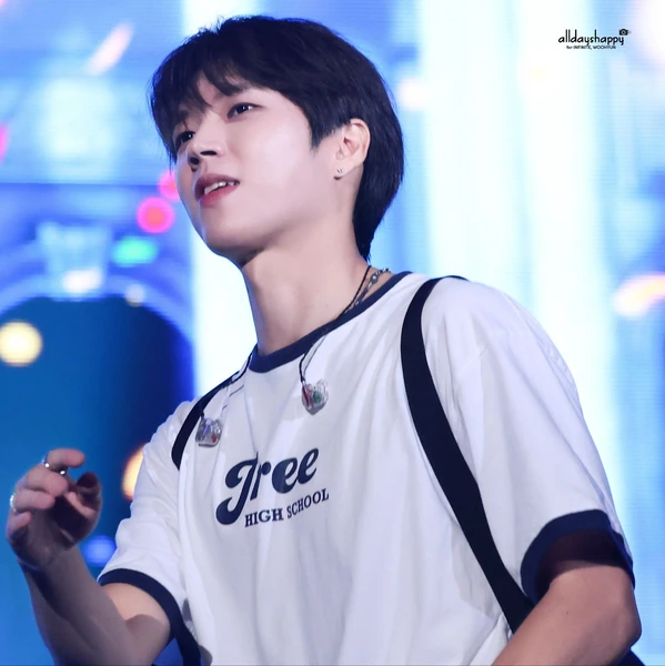 남우현 팬심 가득한 인기 사진