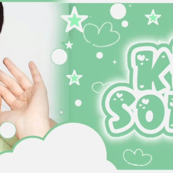 Foto populer Kim Sohyun yang penuh cinta dari penggemar