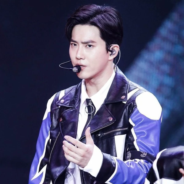 Top moment of Suho chosen by fans