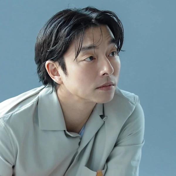Popular photo full of fans’ love for Gong Yoo