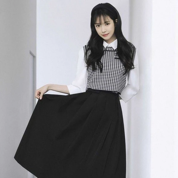 Top moment of Son Naeun chosen by fans