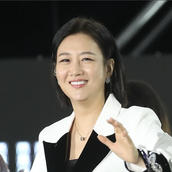 Top moment of Jang Yoonjeong chosen by fans