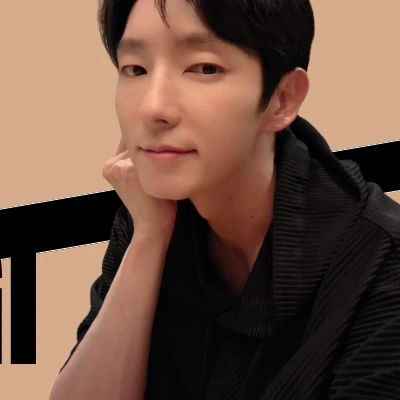 今天最受喜愛的李準基模樣