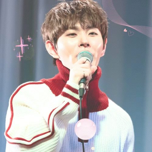 Popular photo full of fans’ love for Lee Byeongchan