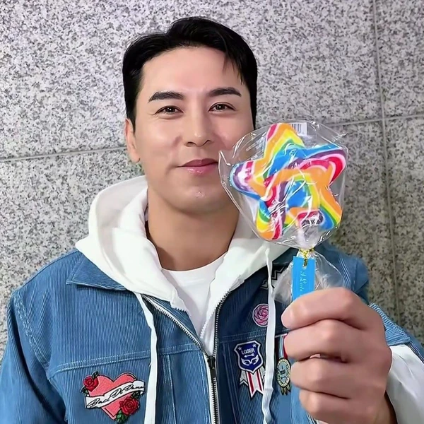 Penampilan Jang Minho yang paling disukai hari ini