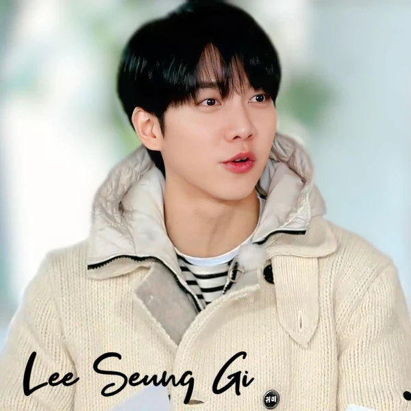 The most loved look of Lee Seunggi today