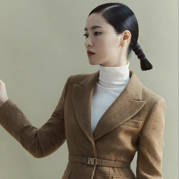 Top moment of Jeon Yeobeen chosen by fans