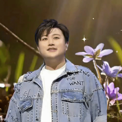 充滿粉絲愛的金浩中人氣照片