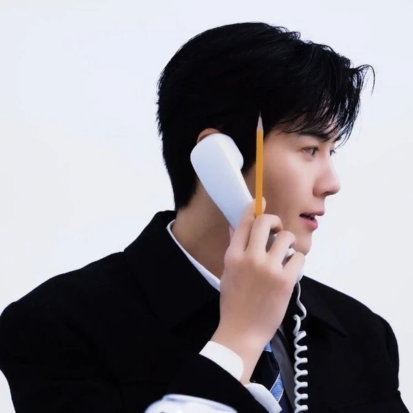 Popular photo full of fans’ love for Kim Seonho