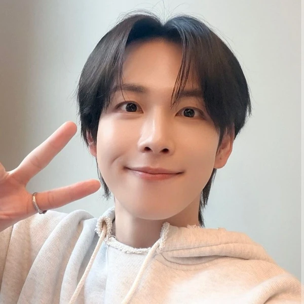 Penampilan Yim Siwan yang paling disukai hari ini