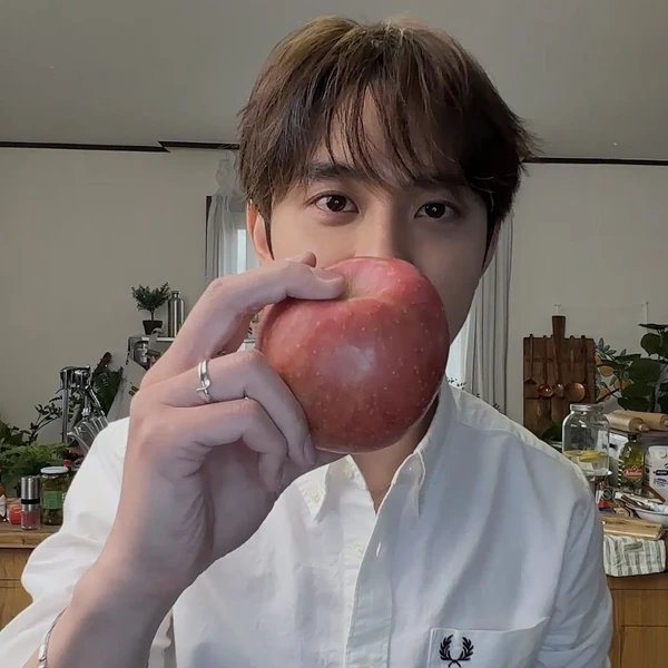 도경수 (디오) 팬심 가득한 인기 사진