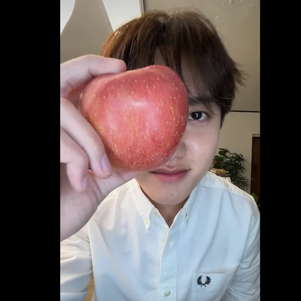 充滿粉絲愛的都暻秀 (D.O.)人氣照片