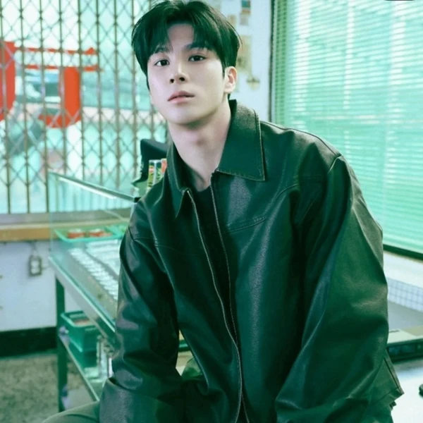 チョン・ドンウォンへのファンの愛が詰まった人気写真