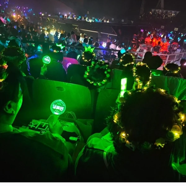 Popular photo full of fans’ love for Cheonrokdam