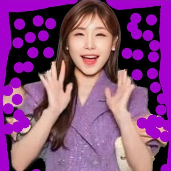 Popular photo full of fans’ love for Lee Sona