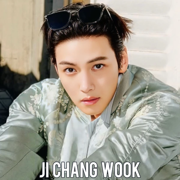 充满粉丝爱意的池昌旭人气照片