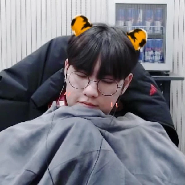 Popular profile image of Oner selected by vote