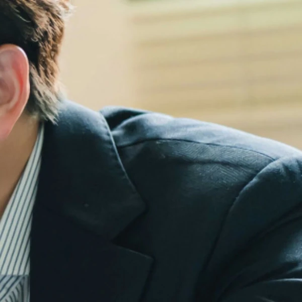 Popular photo full of fans’ love for Ji Sung