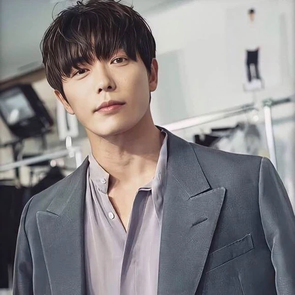 Top moment of Kim Jaewook chosen by fans