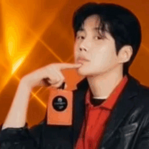 Popular photo full of fans’ love for Kim Seonho