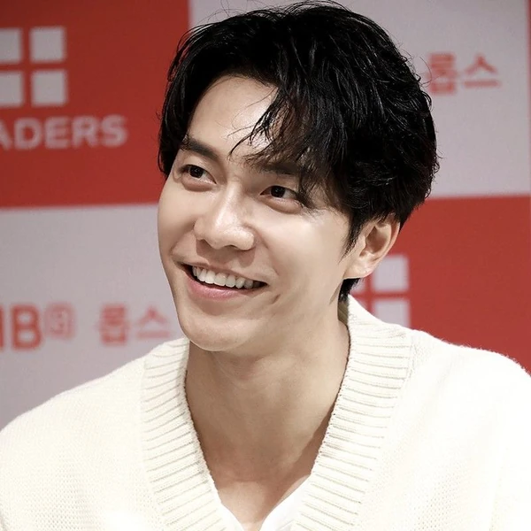 Momen terbaik Lee Seunggi pilihan penggemar