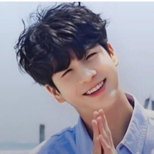 充满粉丝爱意的郑东元人气照片