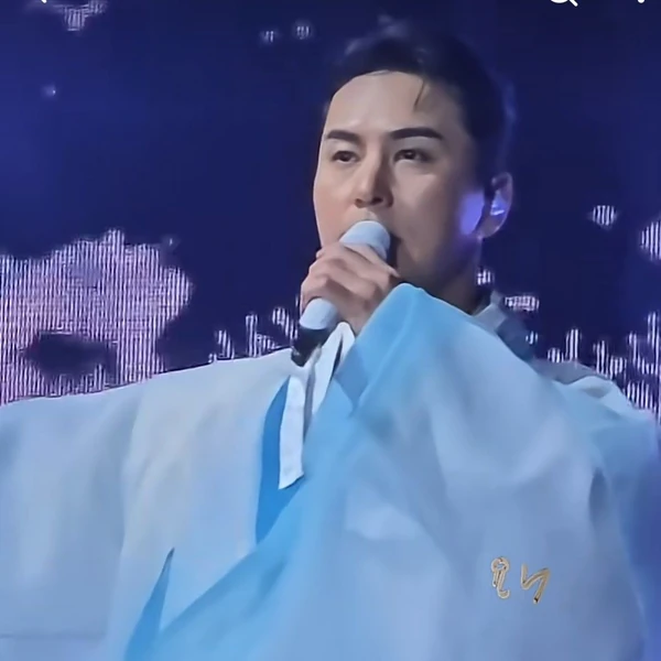 今天最受喜愛的張民好模樣