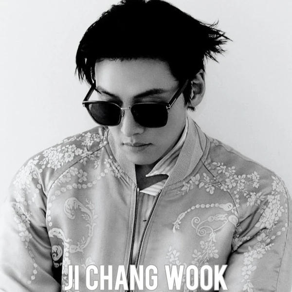 充满粉丝爱意的池昌旭人气照片