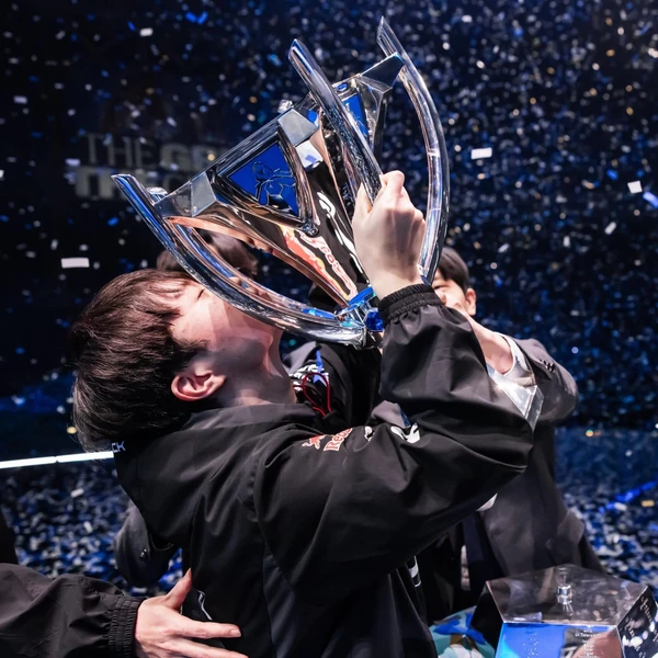 Popular profile image of Keria selected by vote