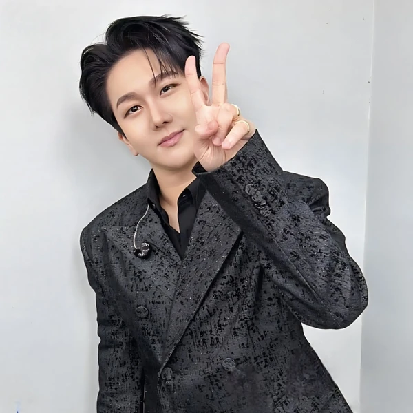 오늘 가장 사랑받은 김수찬의 모습