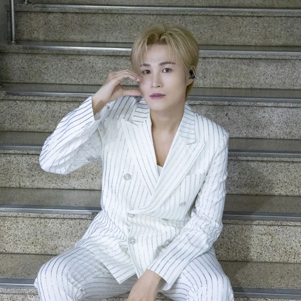 今天最受喜爱的金熙栽模样