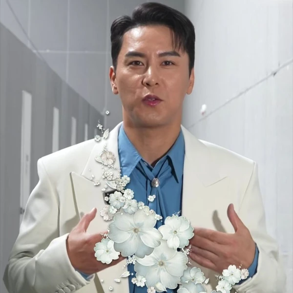 充滿粉絲愛的張民好人氣照片