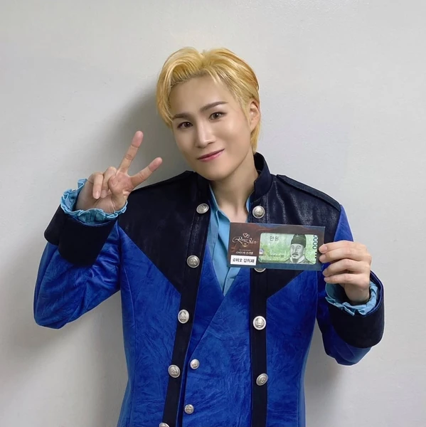 今天最受喜愛的金熙栽模樣