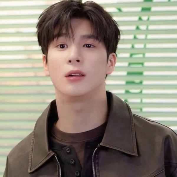 チョン・ドンウォンへのファンの愛が詰まった人気写真