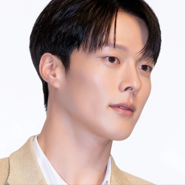 充滿粉絲愛的張基龍人氣照片