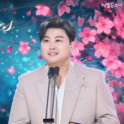 今天最受喜爱的金浩中模样