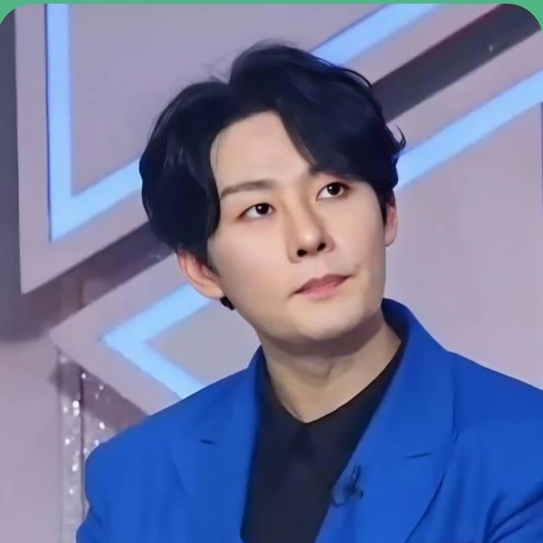 Popular photo full of fans’ love for Kang Moonkyung