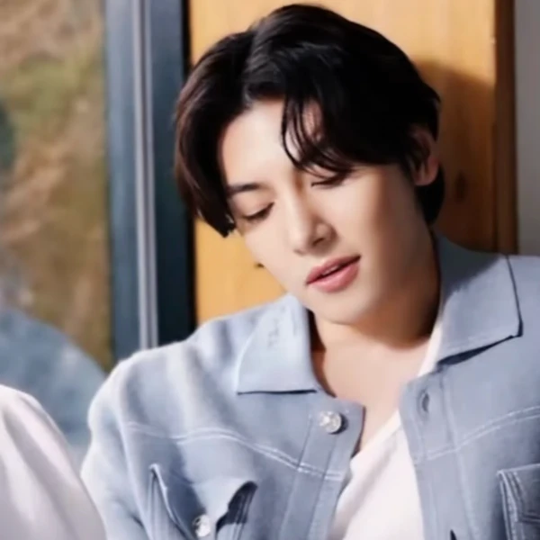 チ・チャンウクへのファンの愛が詰まった人気写真