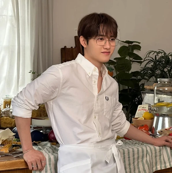 오늘 가장 사랑받은 도경수 (디오)의 모습