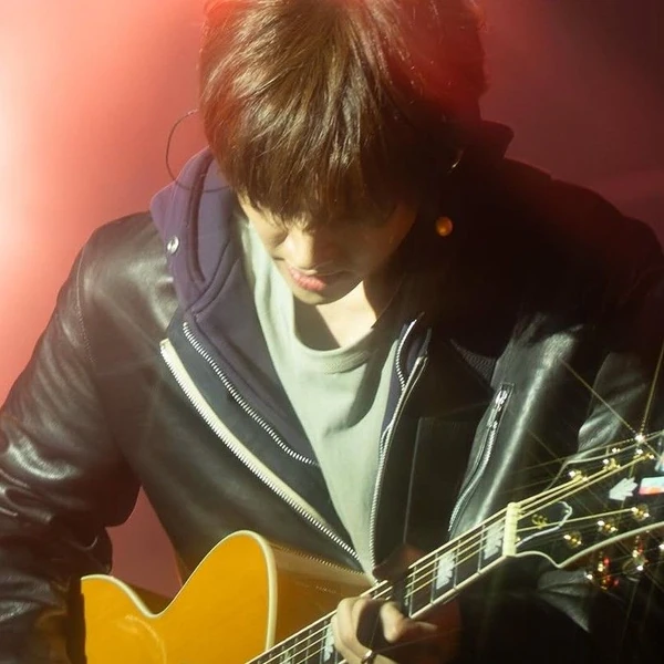 Popular photo full of fans’ love for Lee Seungyoon