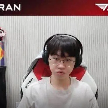 粉丝喜爱的Doran人气头像照片